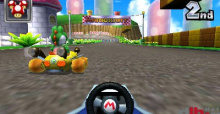 Mario Kart: Rennspaß zu Wasser, zu Lande und in der Luft mit ganz neuen und verbesserten Retro-Strecken