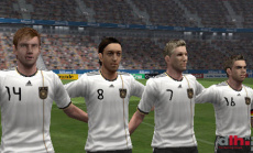 Bilder zu PES 2012 für PSP und PS2