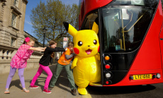 Pokémon - Wie bekommt man Pikachu in den Bus?