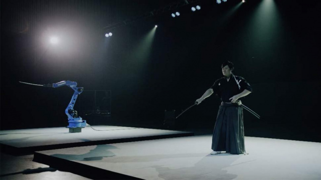 Watch A Robot Square Off Against A Master SwordsmanNews  |  DLH.NET The Gaming People